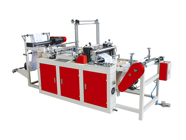 HC-LJ600/700/800/1000连卷热封冷切法甲官网-法甲官网（中国）
